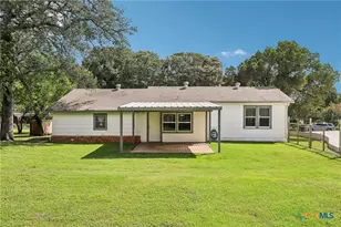 1187 Madeline St, New Braunfels, TX 78132 - Photo 24