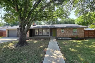 1360 Poppy Ln, New Braunfels, TX 78130 - Photo 2