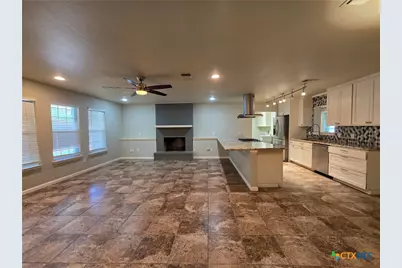 1360 Poppy Lane, New Braunfels, TX 78130 - Photo 4