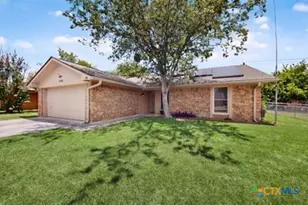 1908 Kenyon St, Killeen, TX 76543 - Photo 2