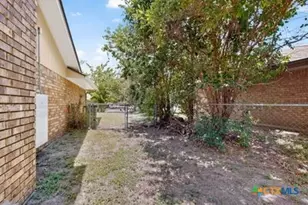 1908 Kenyon St, Killeen, TX 76543 - Photo 24