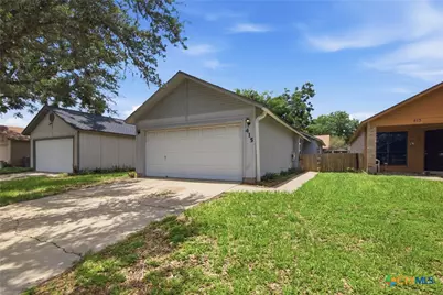 415 Waterford Drive, Victoria, TX 77901 - Photo 1