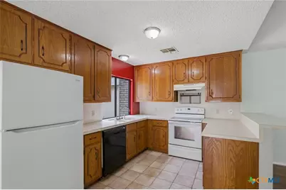 415 Waterford Drive, Victoria, TX 77901 - Photo 8