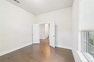 520 Academy Oaks Dr, San Marcos, TX 78666 - Photo 6