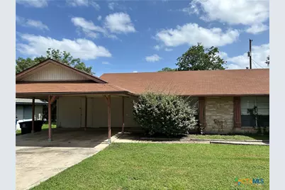 317 Briarwood Drive, New Braunfels, TX 78130 - Photo 2