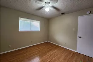 317 Briarwood Dr, New Braunfels, TX 78130 - Photo 22