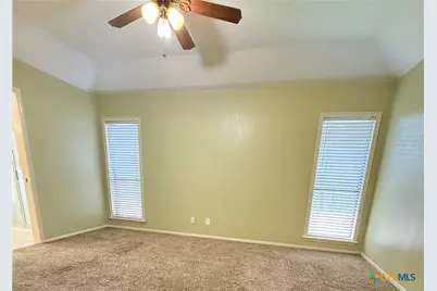 324 Spur Drive, Victoria, TX 77904 - Photo 10