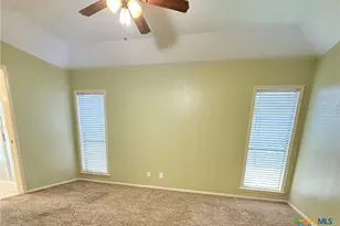 324 Spur Dr, Victoria, TX 77904 - Photo 10