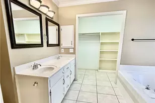 324 Spur Dr, Victoria, TX 77904 - Photo 12