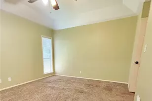 324 Spur Dr, Victoria, TX 77904 - Photo 12