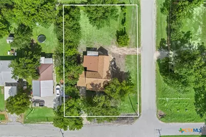 405 S Evie Street, Bartlett, TX 76511 - Photo 4