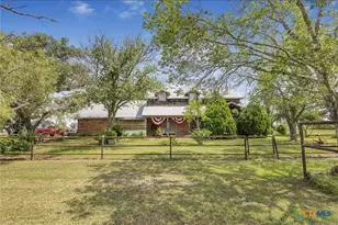 267 Center School Rd, Yoakum, TX 77995 - Photo 2