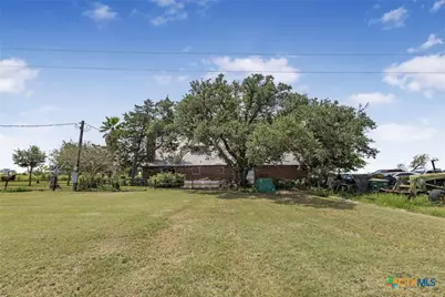 267 Center School Road, Yoakum, TX 77995 - Photo 28