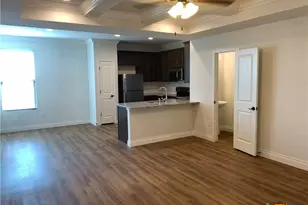 319 Untermaier St, New Braunfels, TX 78130 - Photo 4