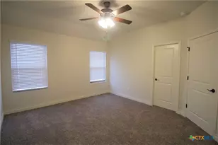 319 Untermaier St, New Braunfels, TX 78130 - Photo 8