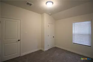 319 Untermaier St, New Braunfels, TX 78130 - Photo 12