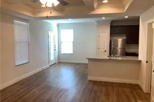 319 Untermaier St, New Braunfels, TX 78130 - Photo 2