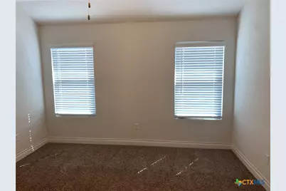 319 Untermaier Street, New Braunfels, TX 78130 - Photo 8