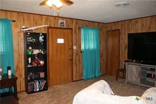 412 N Joy St, Little River Academy, TX 76554 - Photo 4