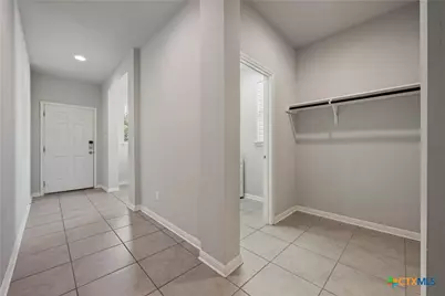 101 S Quiet Man Drive, Jarrell, TX 76537 - Photo 8