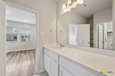 101 S Quiet Man Drive, Jarrell, TX 76537 - Photo 26
