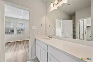 101 S Quiet Man Dr, Jarrell, TX 76537 - Photo 26