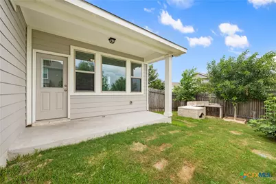 101 S Quiet Man Drive, Jarrell, TX 76537 - Photo 32