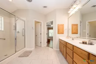299 White Oak Dr, Killeen, TX 76549 - Photo 24