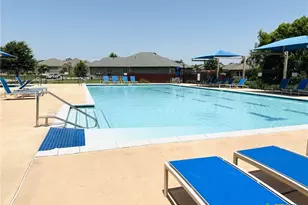 412 Dandridge Dr, Temple, TX 76502 - Photo 2