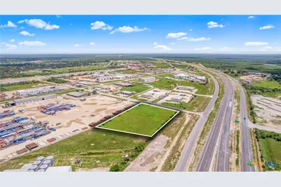 944 Bob White Road, Victoria, TX 77905 - Photo 2
