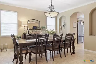 106 Sky Ct, Victoria, TX 77904 - Photo 6