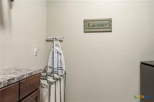 106 Sky Ct, Victoria, TX 77904 - Photo 20