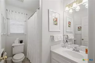 303 Perth St, Victoria, TX 77904 - Photo 22