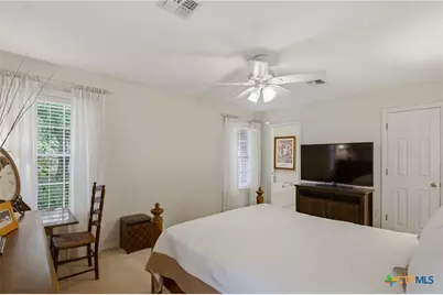 303 Perth Street, Victoria, TX 77904 - Photo 18