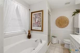 303 Perth St, Victoria, TX 77904 - Photo 18