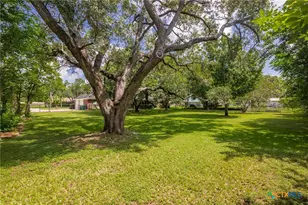 303 Perth St, Victoria, TX 77904 - Photo 38