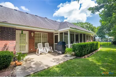 303 Perth Street, Victoria, TX 77904 - Photo 26