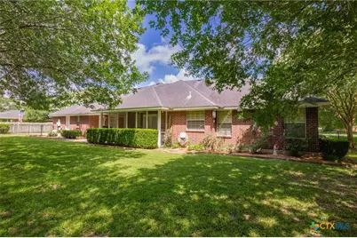 303 Perth Street, Victoria, TX 77904 - Photo 34