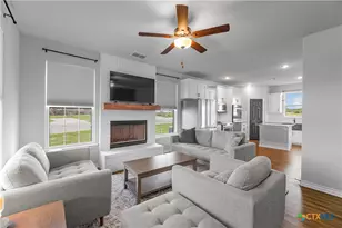 501 Sendera Wy, Kenedy, TX 78119 - Photo 6