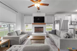 501 Sendera Wy, Kenedy, TX 78119 - Photo 8