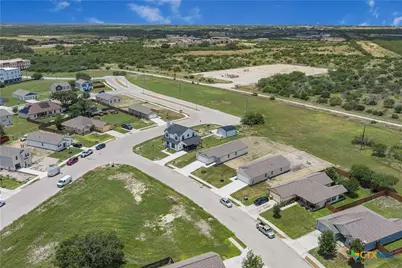 501 Sendera Way, Kenedy, TX 78119 - Photo 30