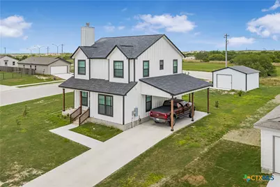 501 Sendera Way, Kenedy, TX 78119 - Photo 2