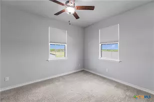 501 Sendera Wy, Kenedy, TX 78119 - Photo 24