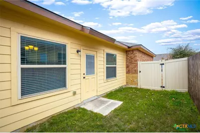 310 Emma Drive, New Braunfels, TX 78130 - Photo 4