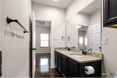 310 Emma Drive, New Braunfels, TX 78130 - Photo 32