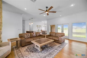 135 Wellspring Blvd, Victoria, TX 77904 - Photo 4