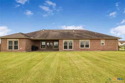 135 Wellspring Boulevard, Victoria, TX 77904 - Photo 28