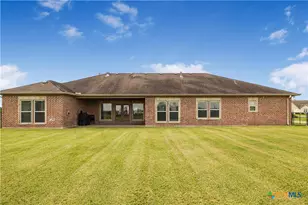 135 Wellspring Blvd, Victoria, TX 77904 - Photo 28