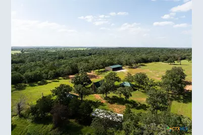 10488 Hwy 304, Harwood, TX 78629 - Photo 14