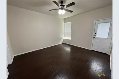 685 Creekside Circle, New Braunfels, TX 78130 - Photo 14